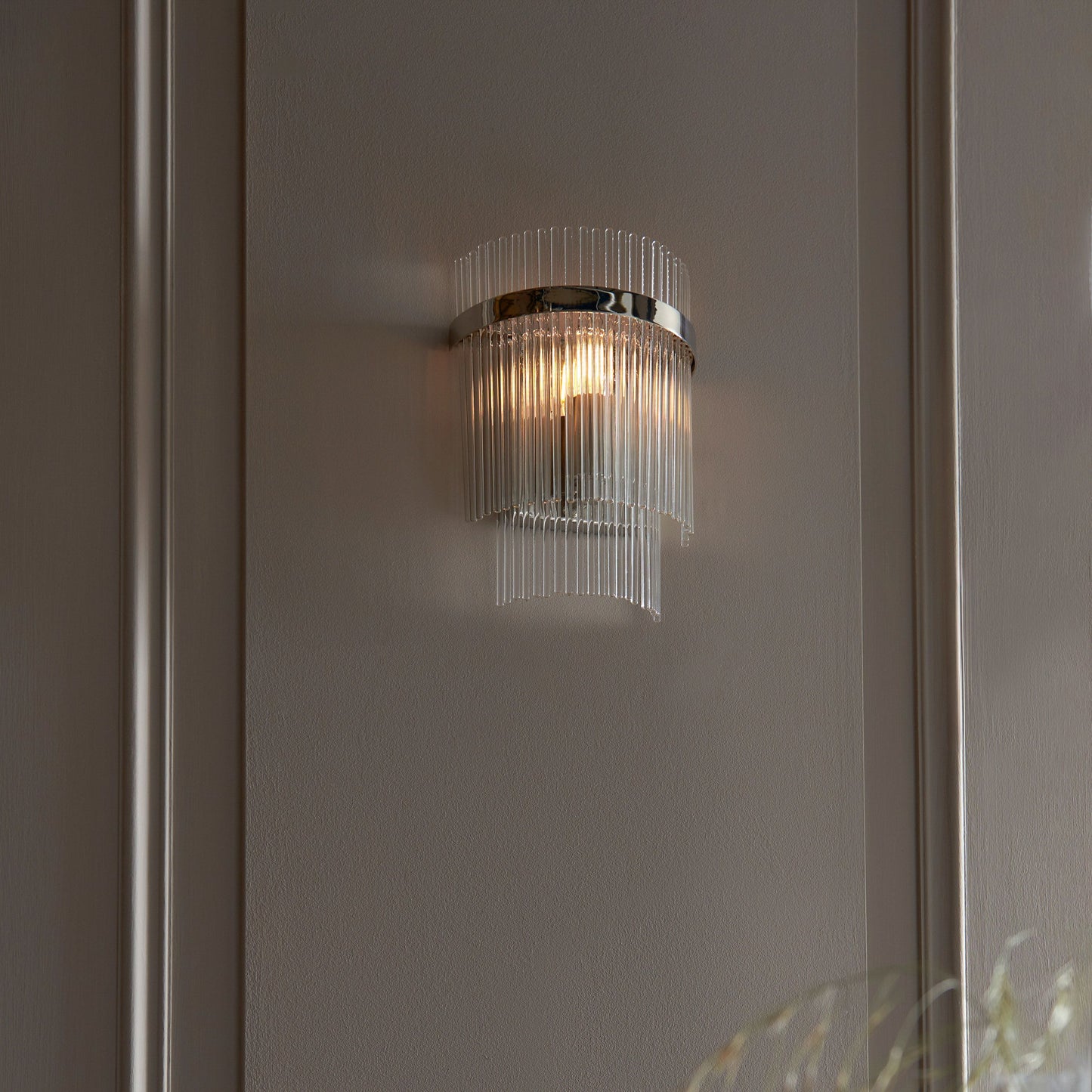 Menton Wall Light (Nickel)