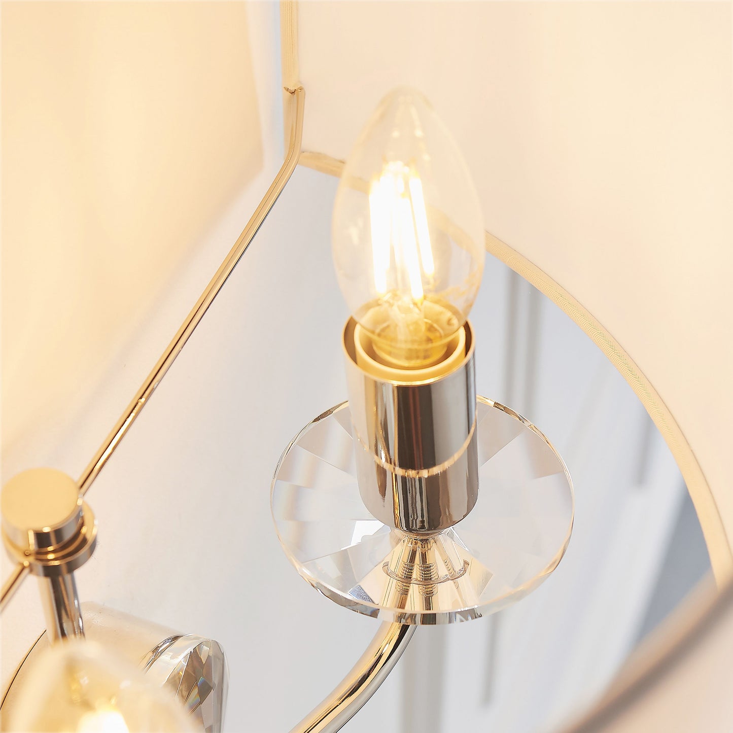 Griffin Wall Light (Nickel)