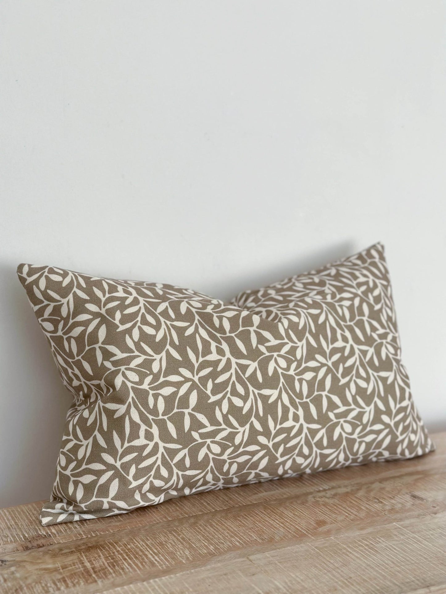 Olive Leaf Print Cushion Cover (50x30cm)