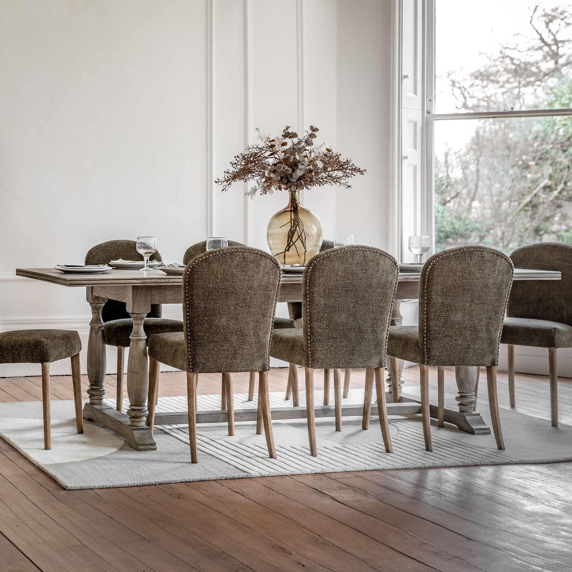 Extending DIning Table