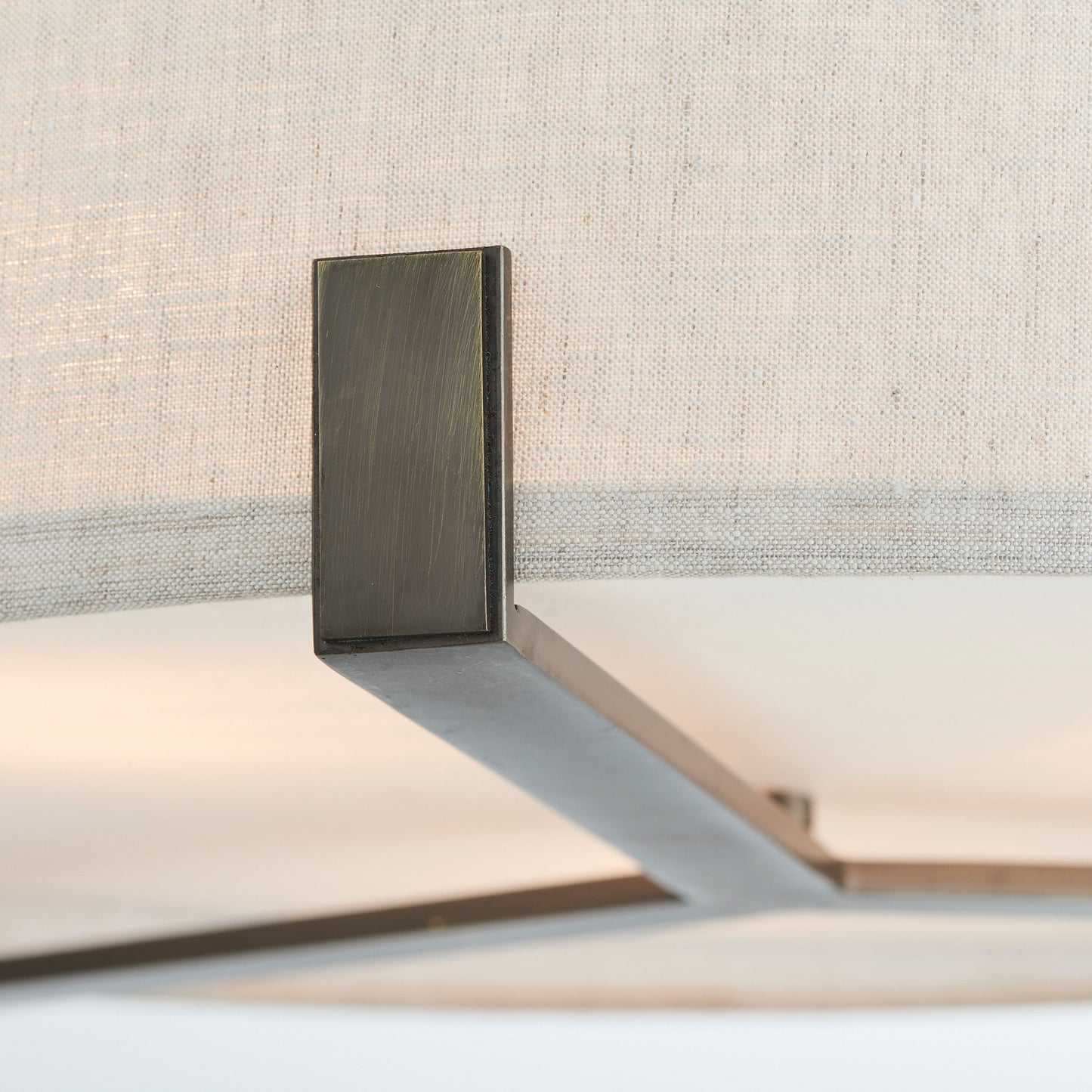 Hayden Pendant Light (Bronze)