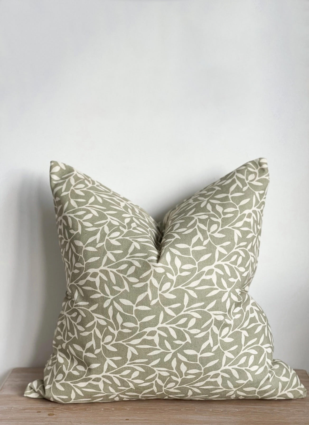 Olive Leaf Print Cushion Cover (45x45cm)