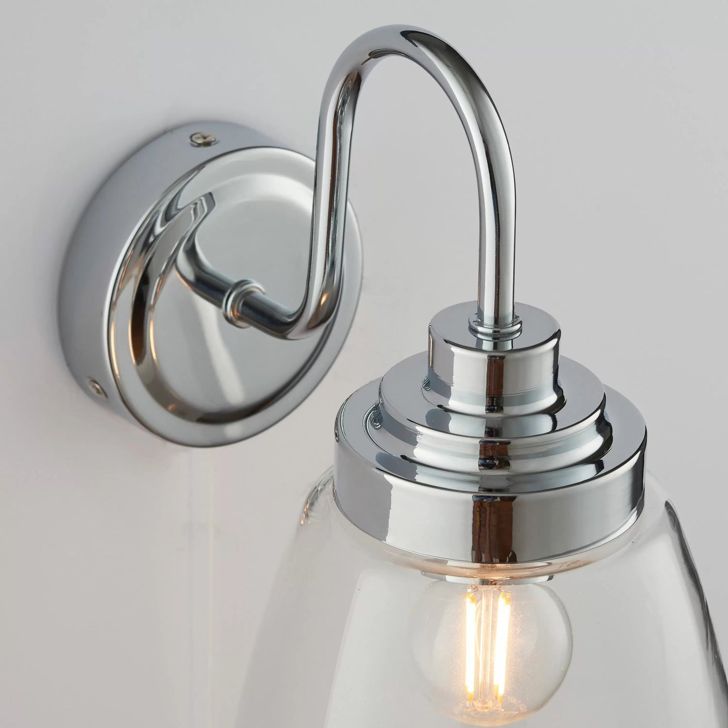Jensen Wall Light