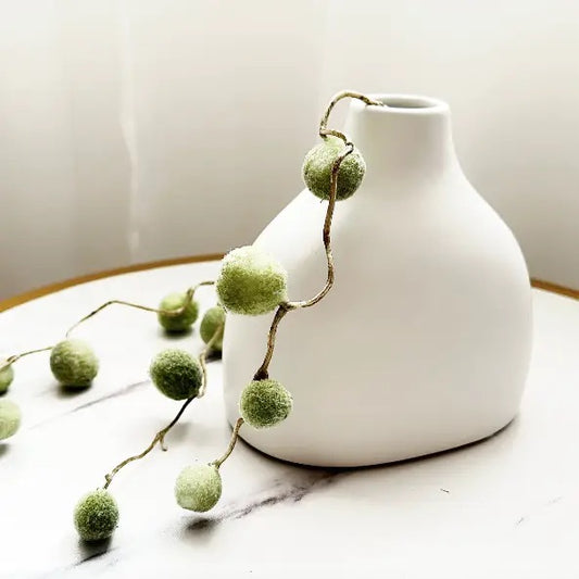 Lucy Matte Vase (White)