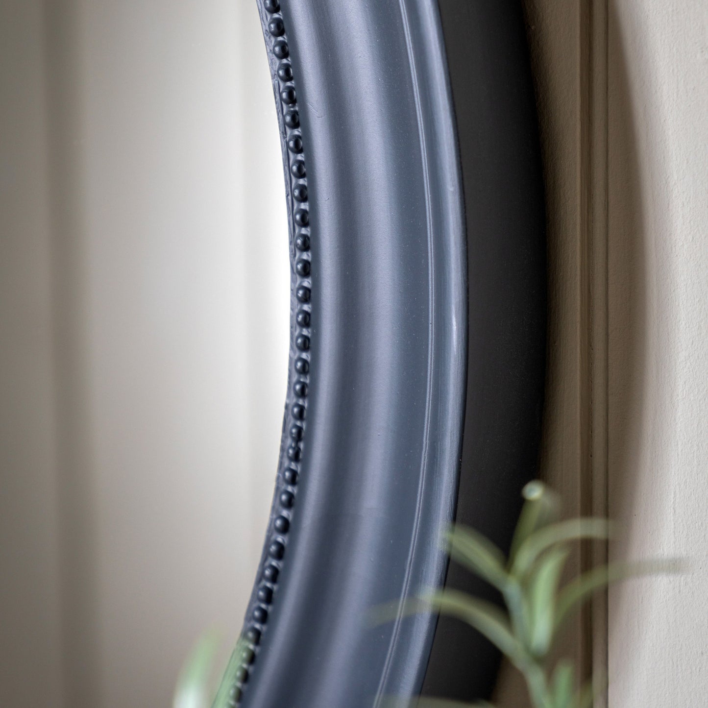 Brighton Round Mirror (Lead)