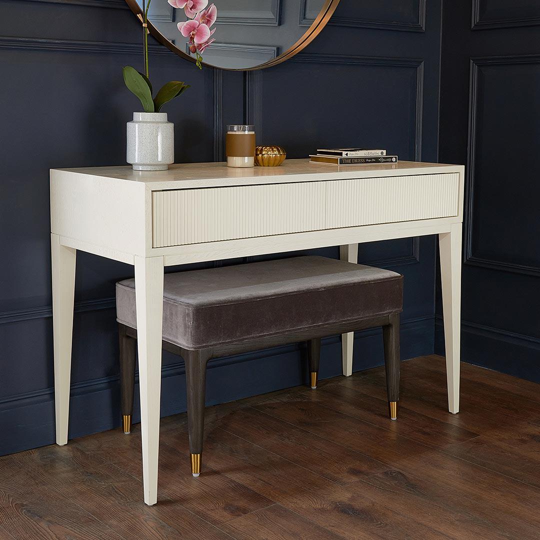 Amber Dressing Table (White)