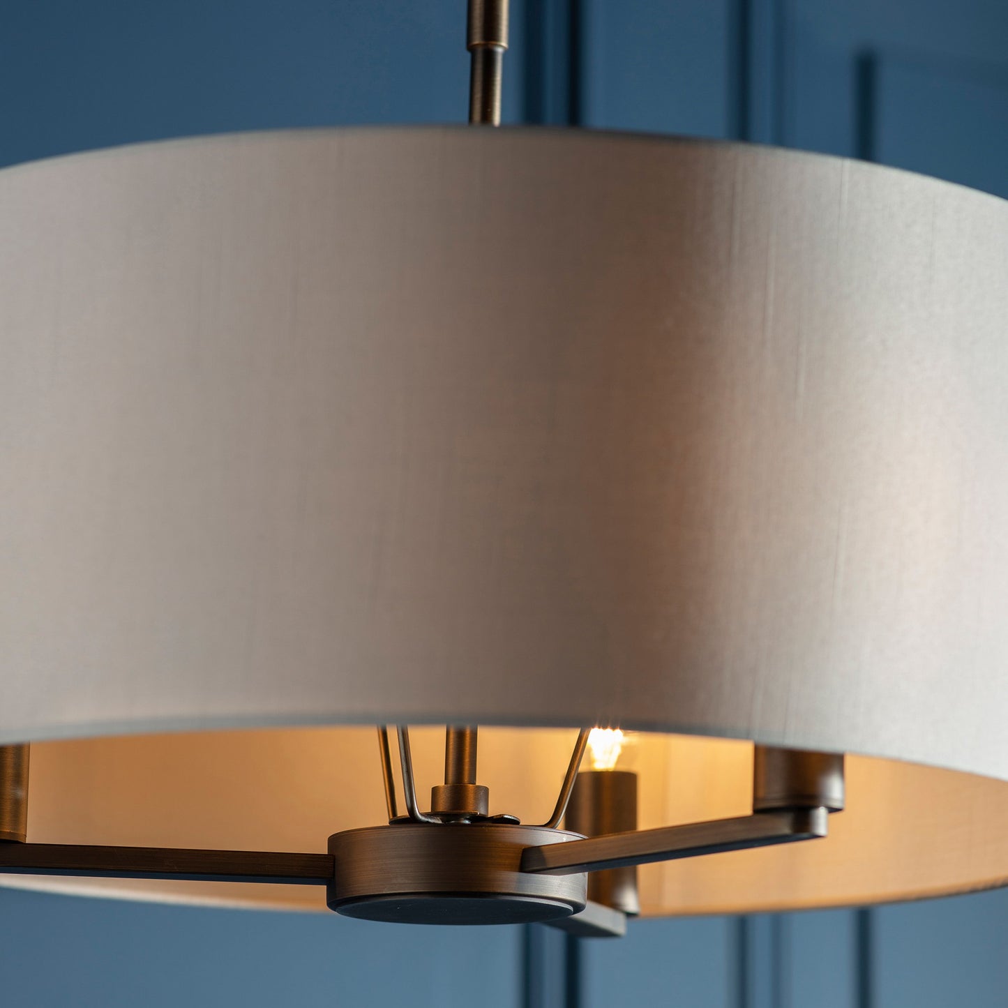 Dalton Single Pendant (Antique Bronze)