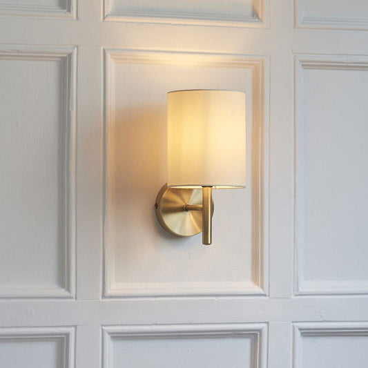 Bryant Wall Light (Antique Brass)