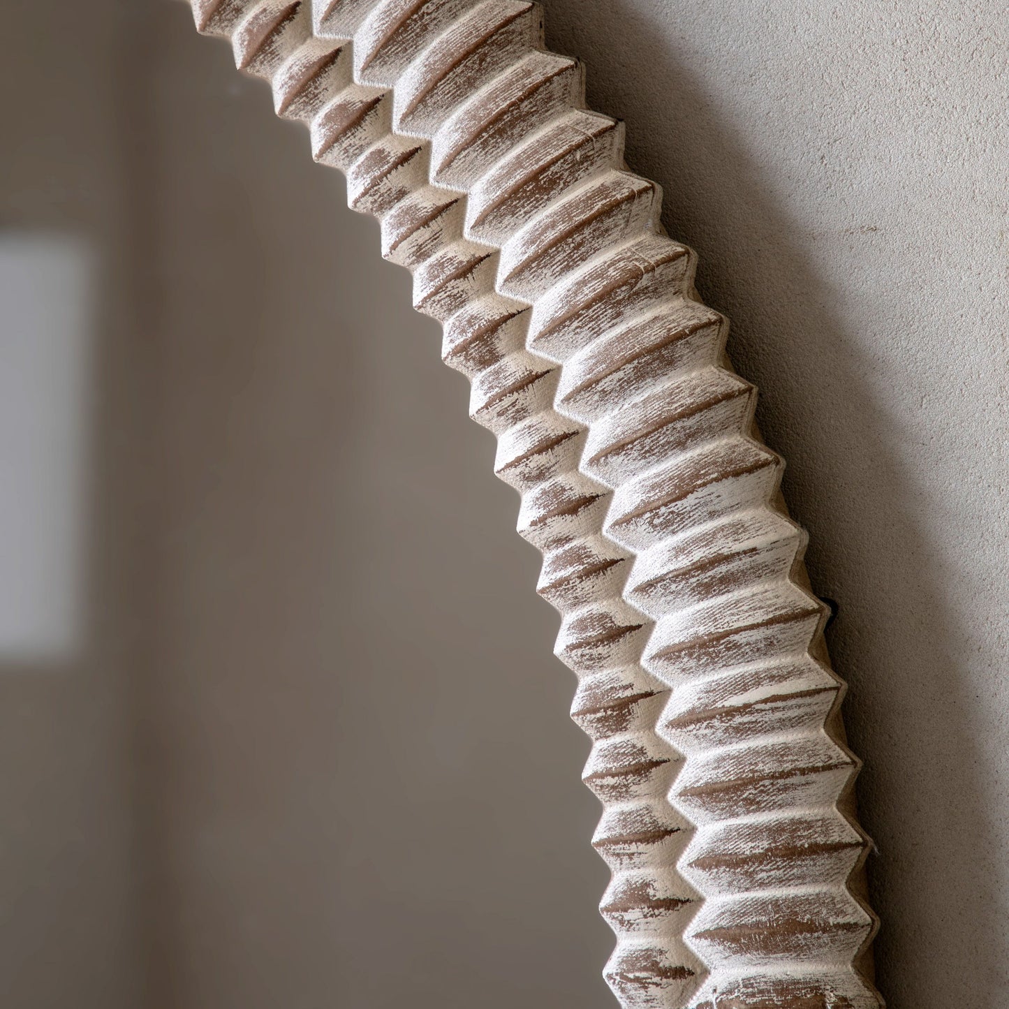 Wycombe Overmantle Mirror (Whitewashed)