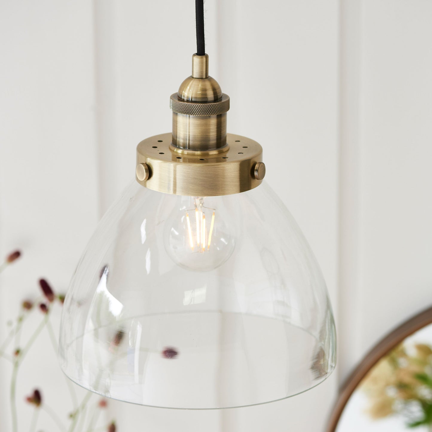 Baxter Pendant Light (Antique Brass)