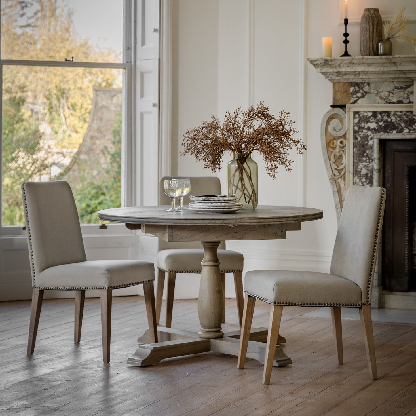 Montauk Round Extending Dining Table