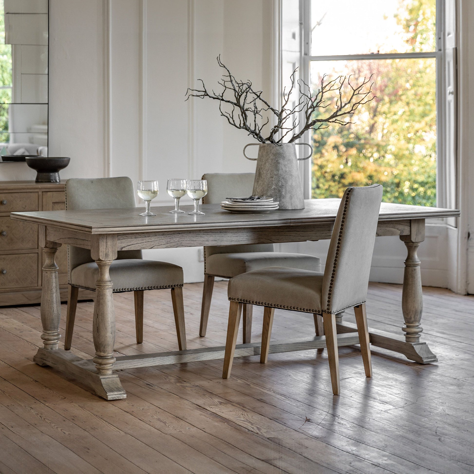 Extending DIning Table