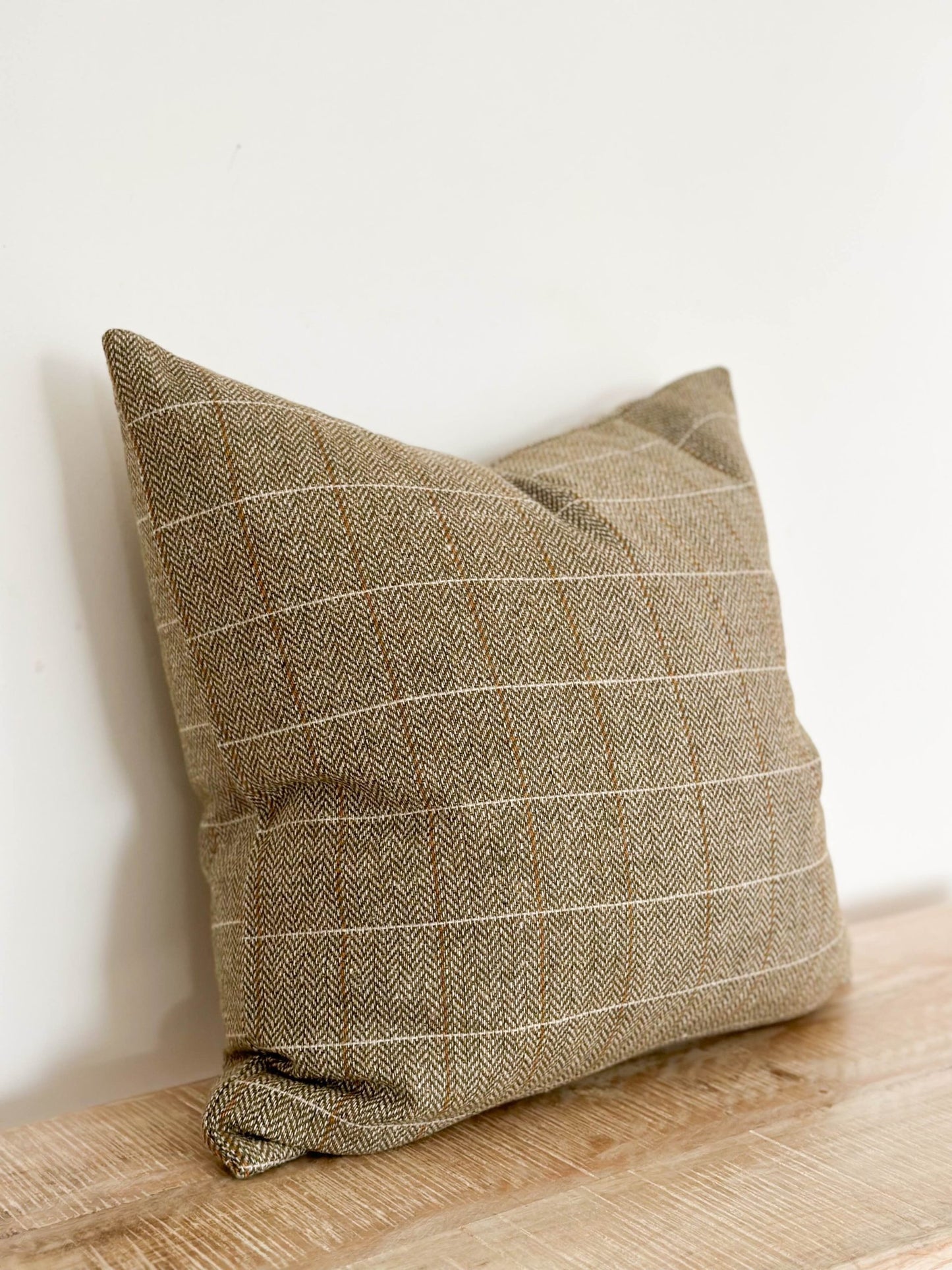 Essie Cushion Cover (45x45cm)