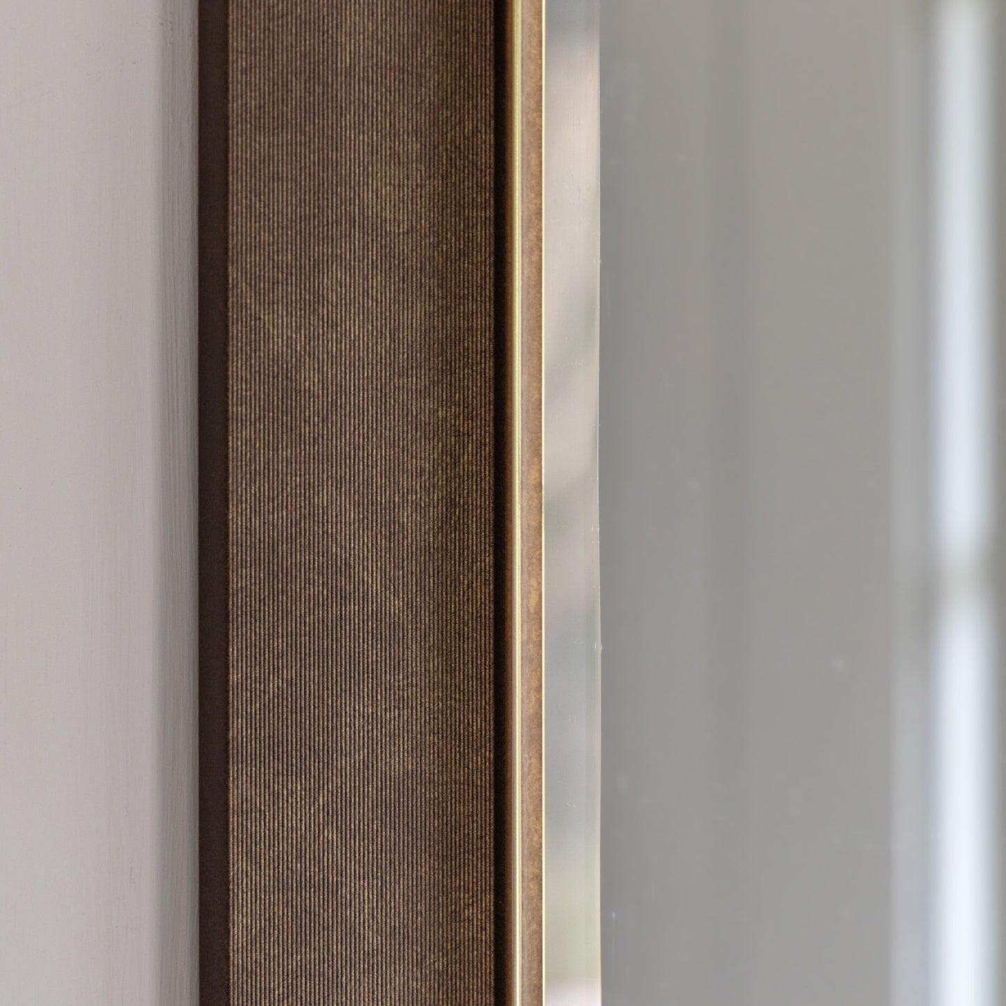 Shoreditch Medium Mirror (Bronze)