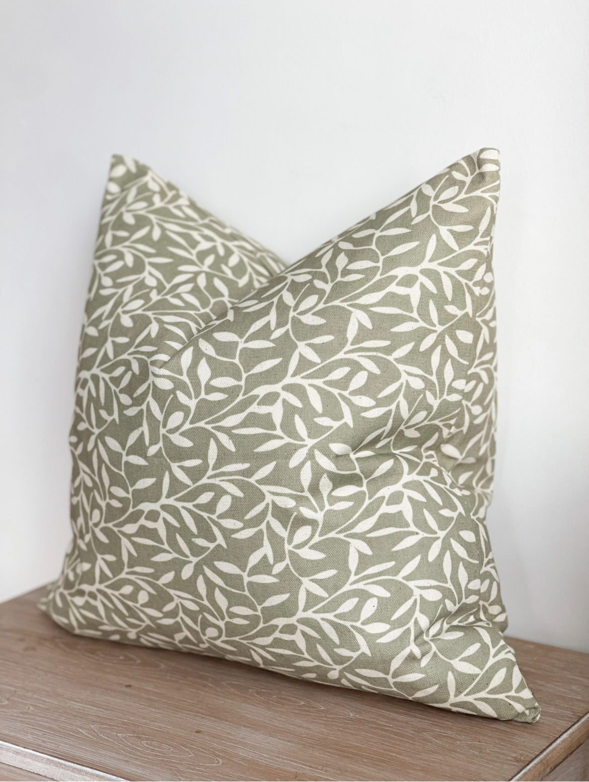 Olive Leaf Print Cushion Cover (45x45cm)