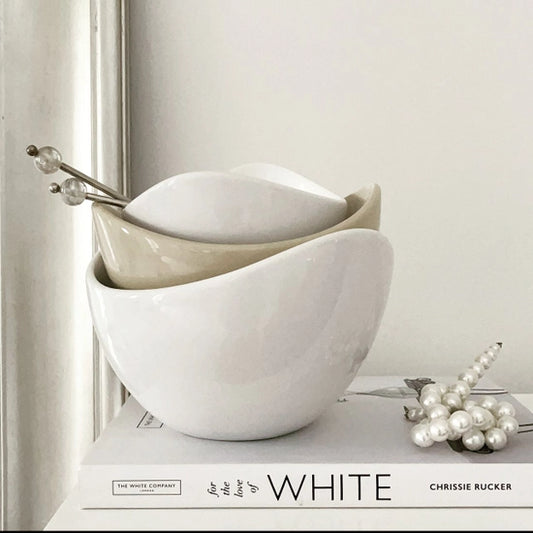 White Ceramic Bowl (Medium)