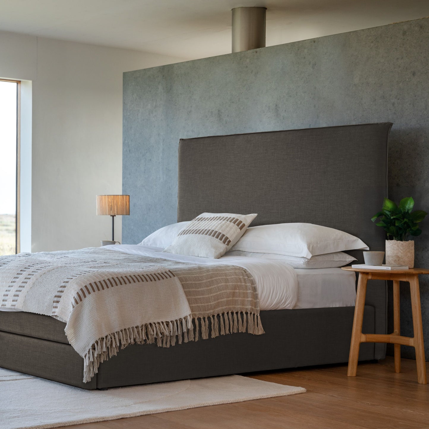 Parker King Bed (Grey)