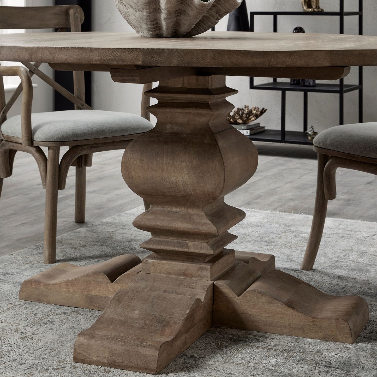 Maine Round Pedestal Dining Table