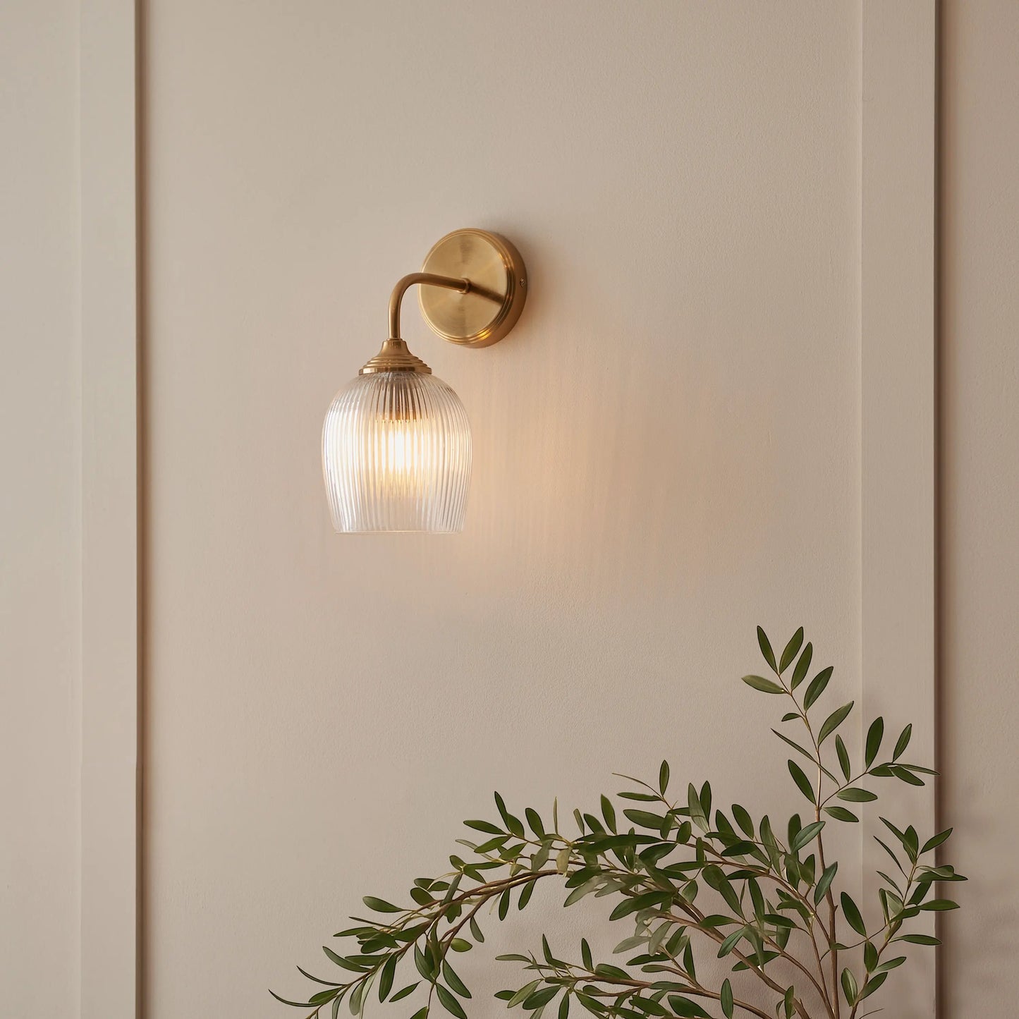 Holland Ribbed Wall Light