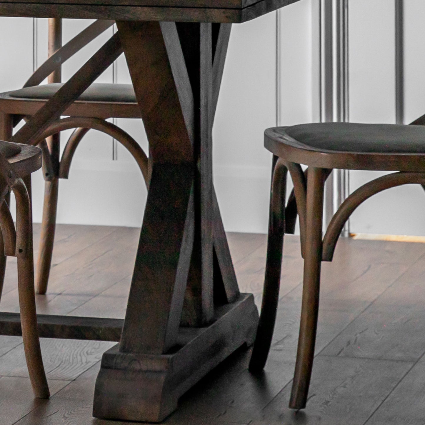 Suffolk Dining Table (Large)
