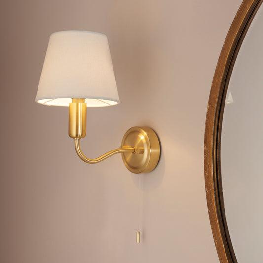Palmer Wall Light (Brass)