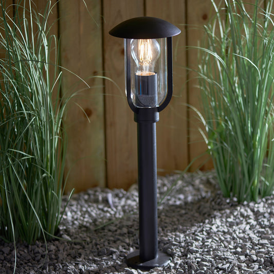 Quinlan Outdoor Post Light