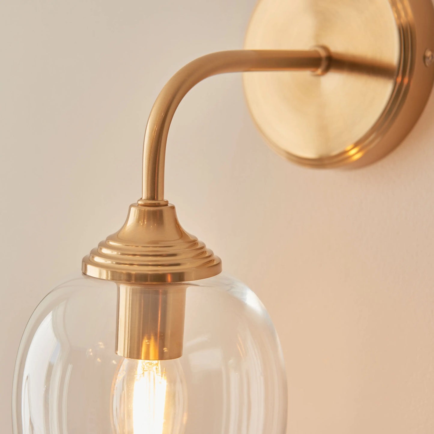 Holland Wall Light