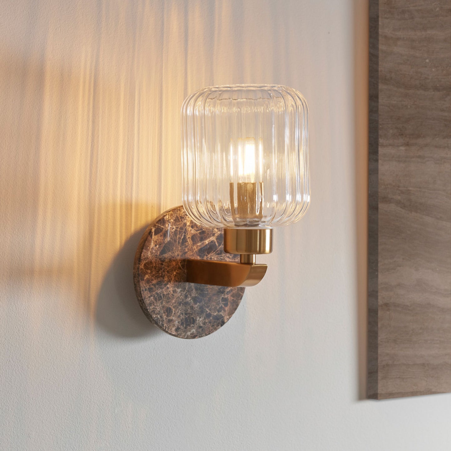 Sheridan Ribbed Wall Light (Brown)