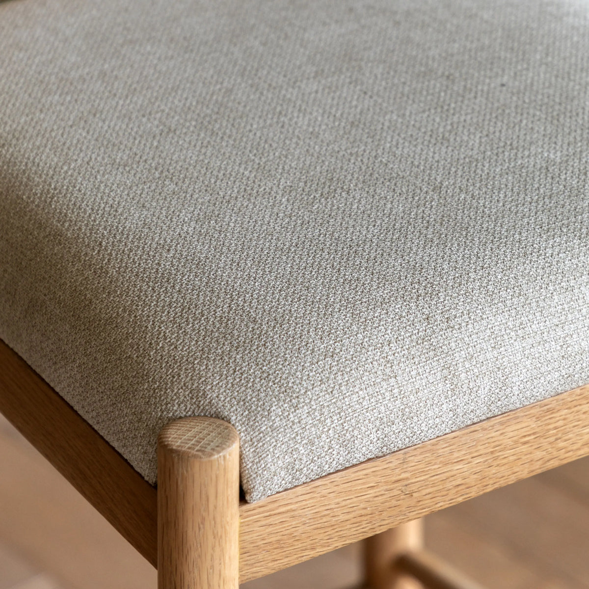 Hedley Upholstered Bar Stool (Set of 2) (Natural)
