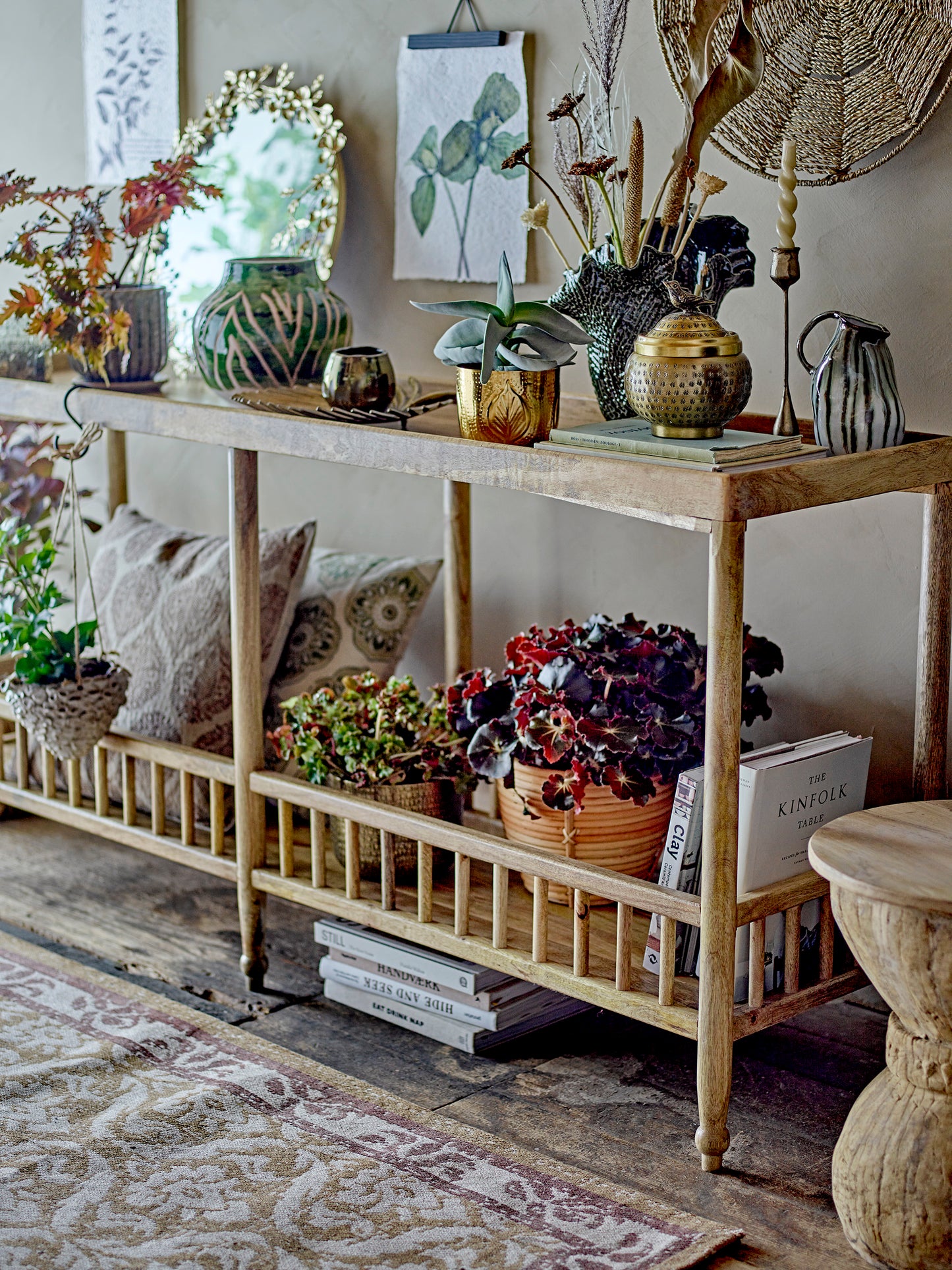 Laurel Console Table