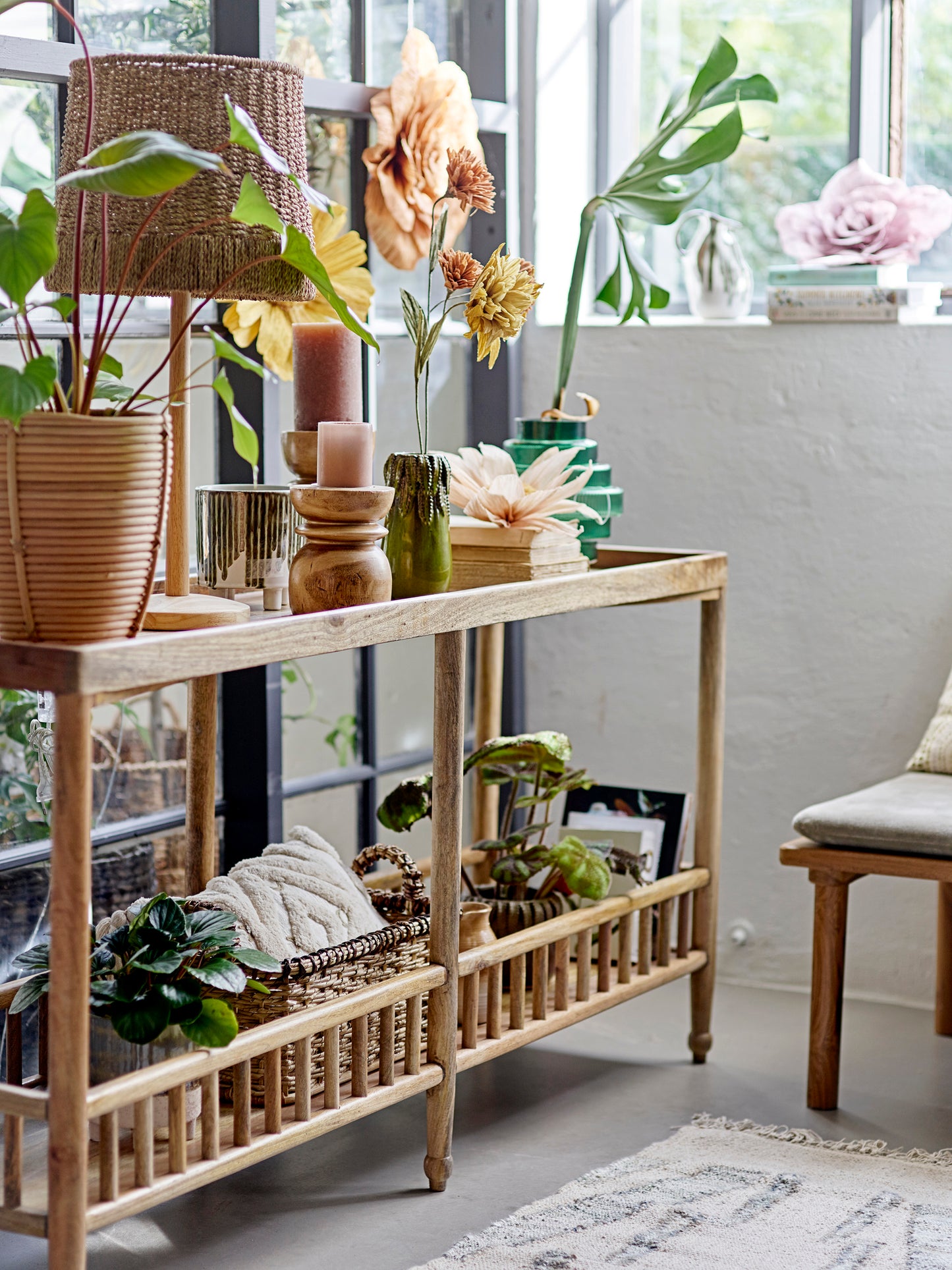 Laurel Console Table