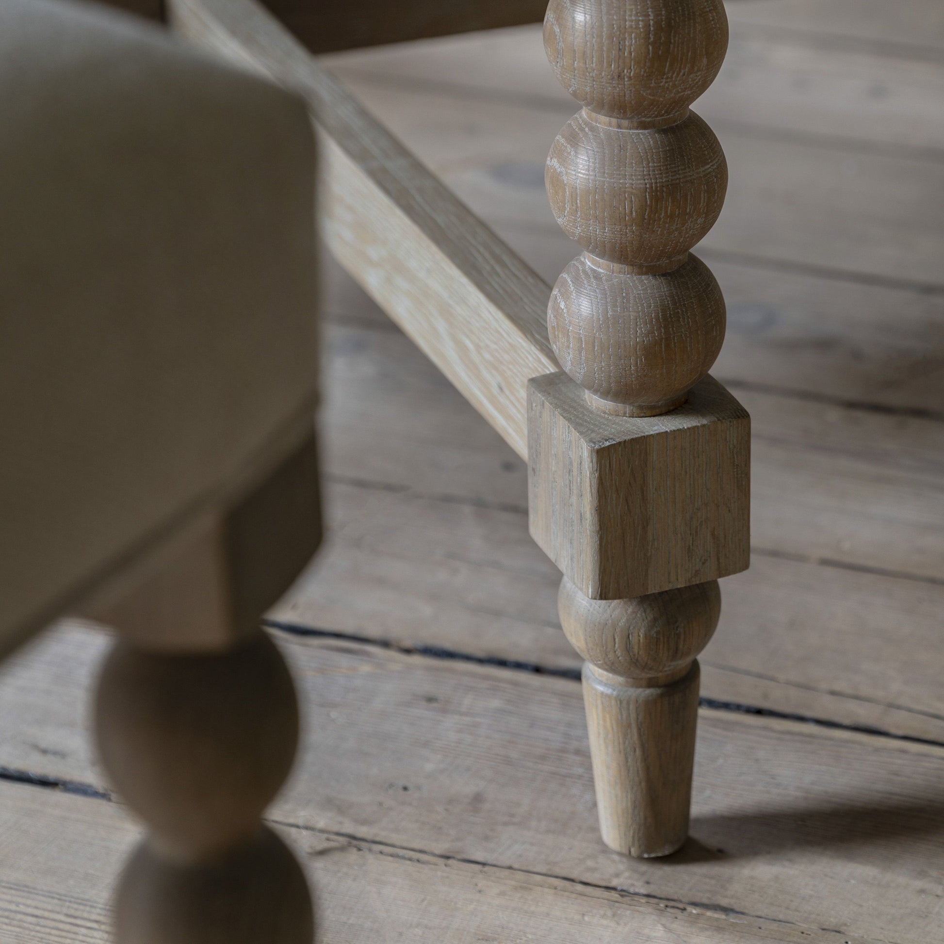 Round Dining Table with Bobbin Detail