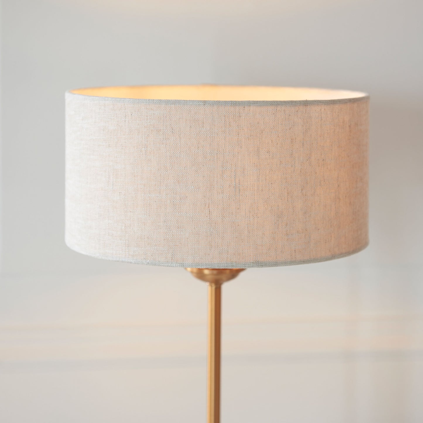 Galway Table Lamp (Vintage Brass)