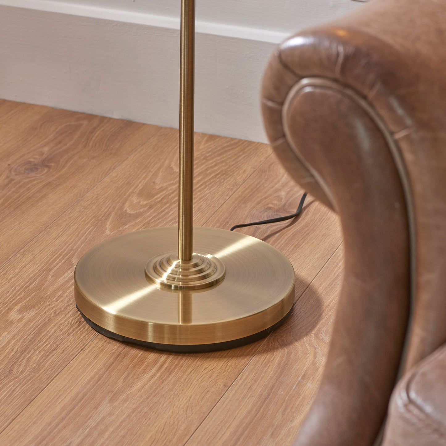 Galway Floor Lamp (Antique Brass)