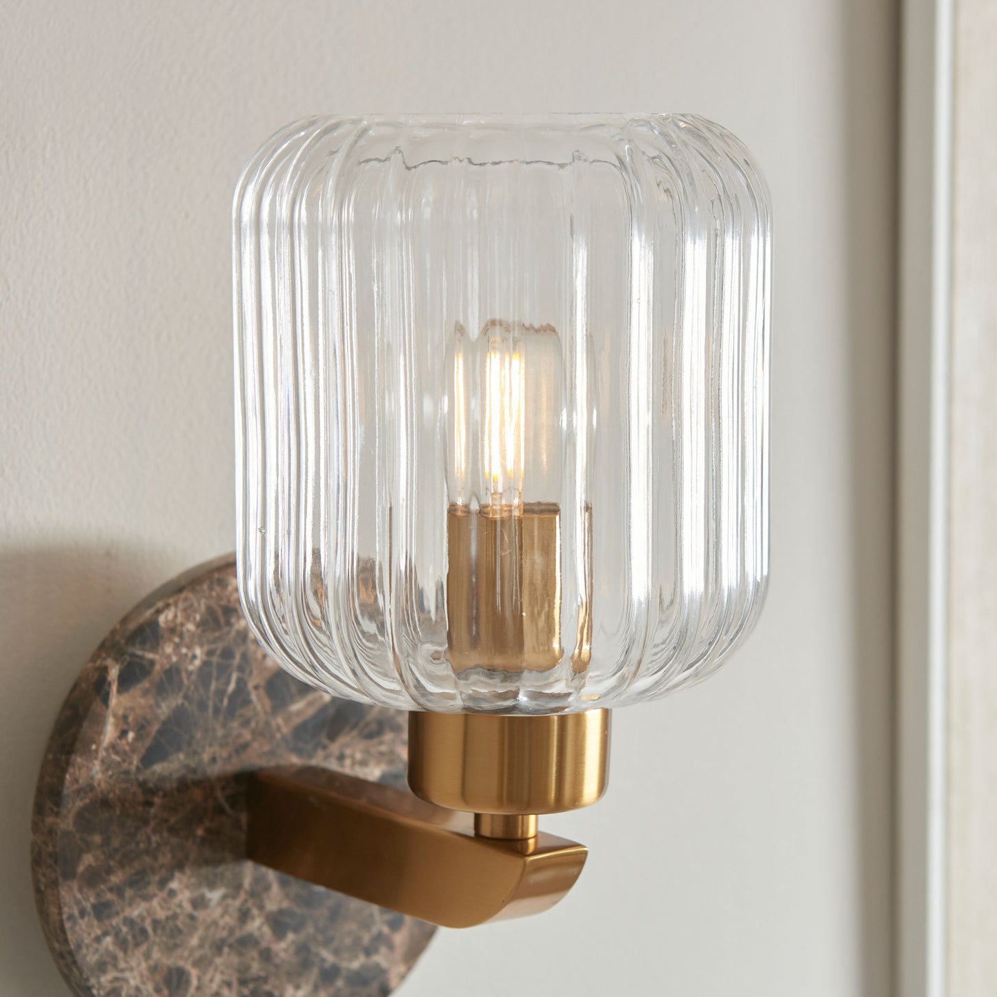 Sheridan Ribbed Wall Light (Brown)