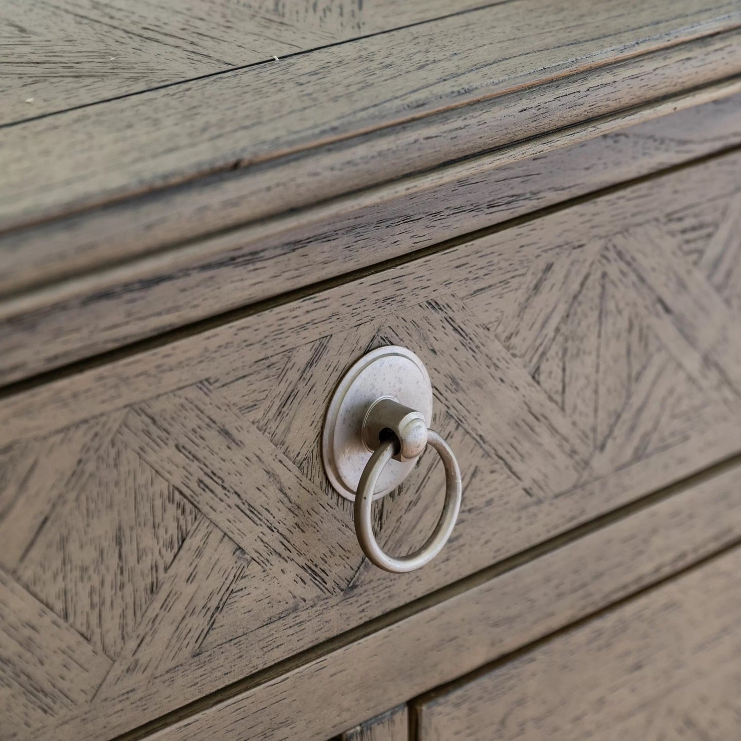 7 Drawer Chest