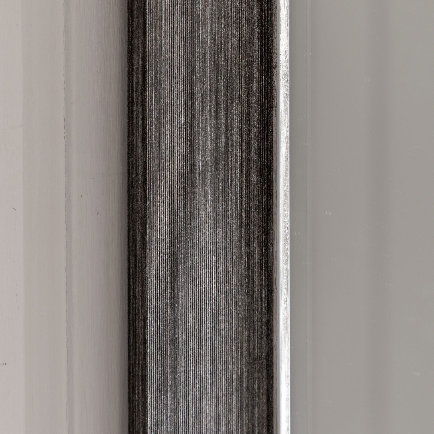 Shoreditch Medium Mirror (Pewter)