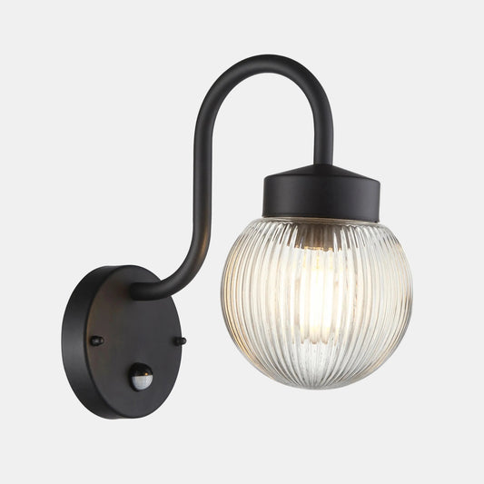 Elwood Outdoor Wall Light