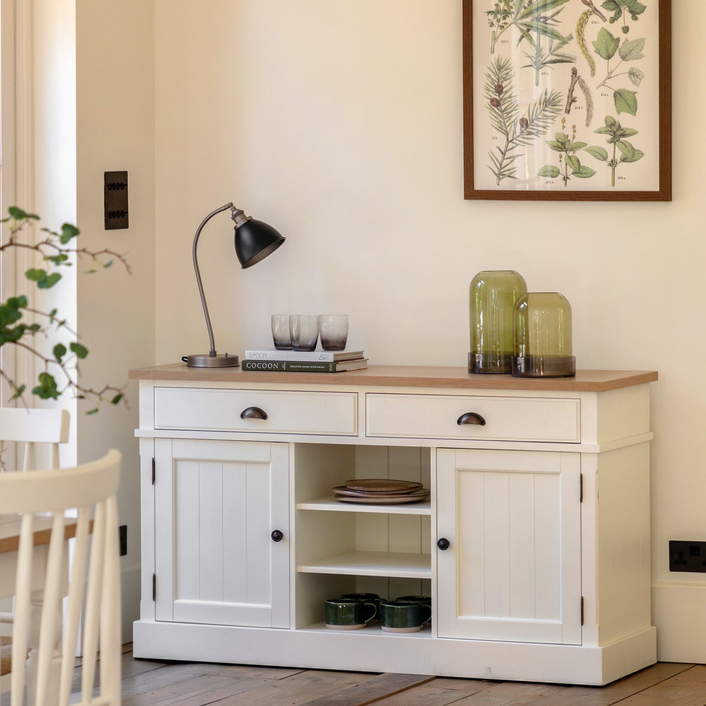 Hedley 2 Door 2 Drawer Sideboard (White)