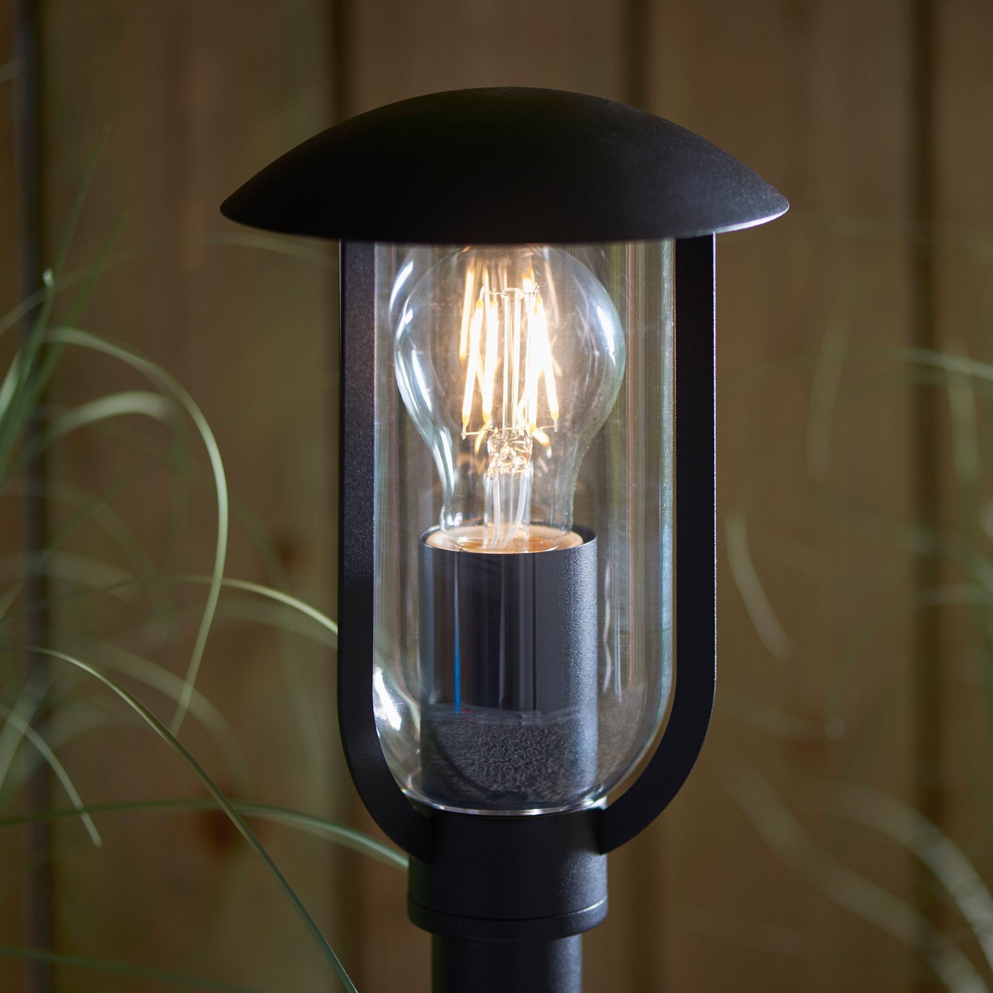 Quinlan Outdoor Post Light