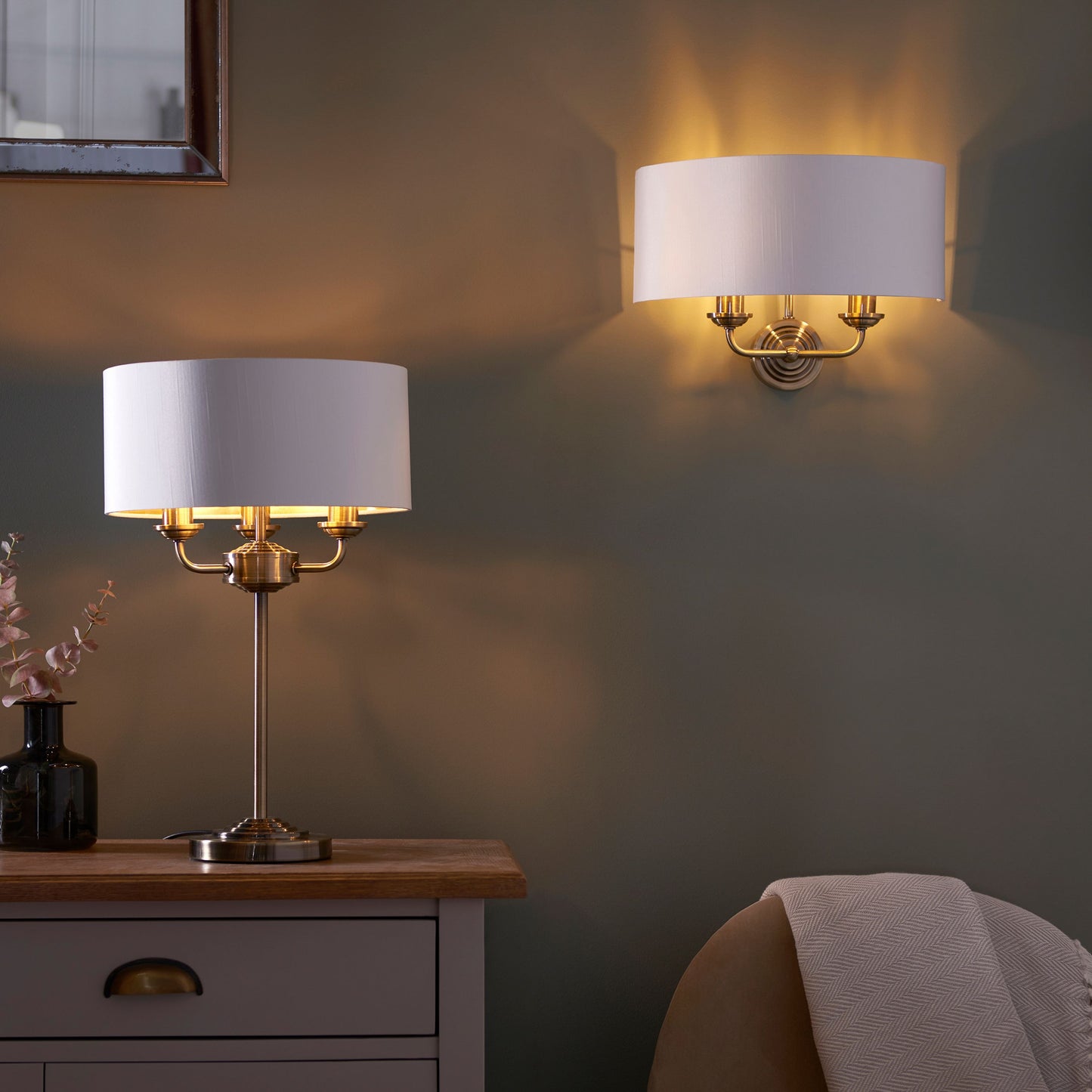 Galway 3 Light Table Lamp (Antique Brass)