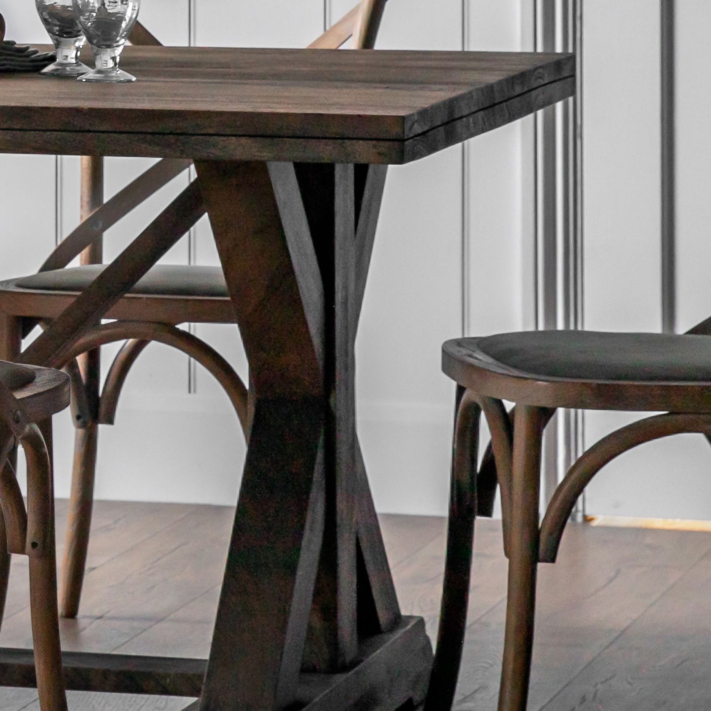 Suffolk Dining Table (Small)