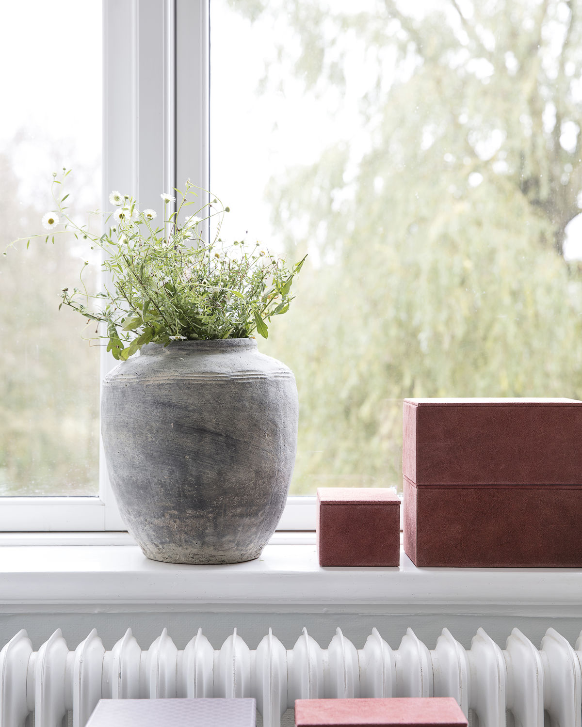 Henley Concrete Vase (Large)