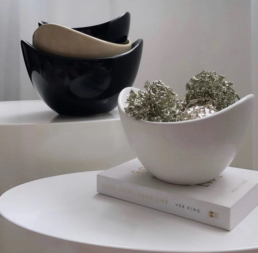 White Ceramic Bowl (Medium)